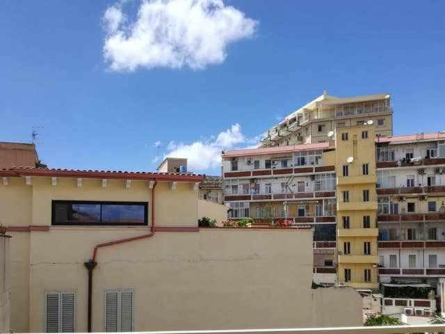 Liberty Suite Cagliari Eksteriør bilde